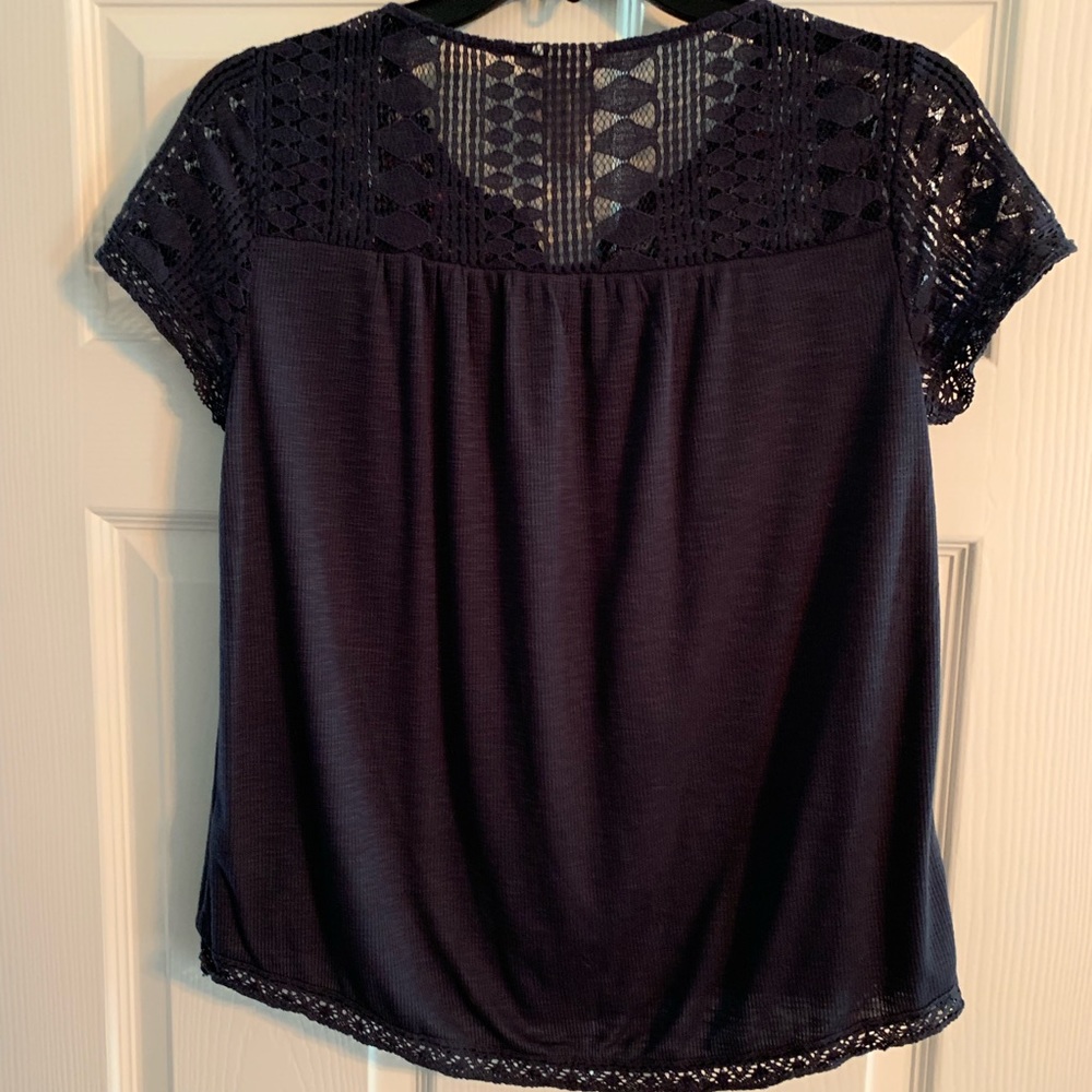 Embroidered Top - Picture 4 of 4